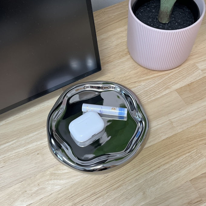 【予約注文：到着目安 3～4週間】シルバーラウンドトレイ TRA-0002