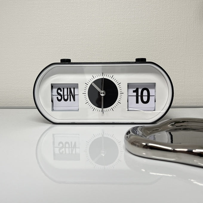 カレンダー付きレトロ置き時計 CLO-0003