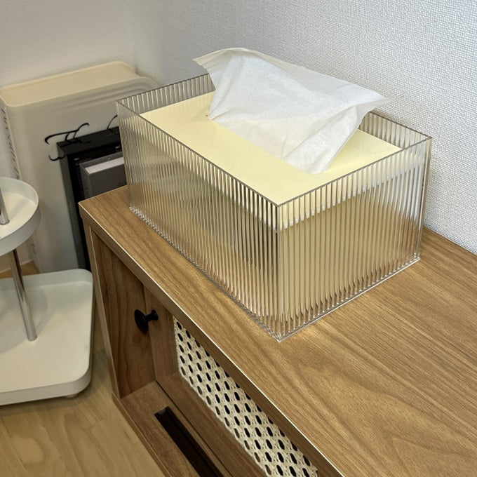 アクリルティッシュケース TIS-0004